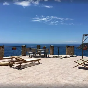 https://appartamento-a-moneglia-tra-portofino-e-le-cinque-terre.hotelitalianriviera.com